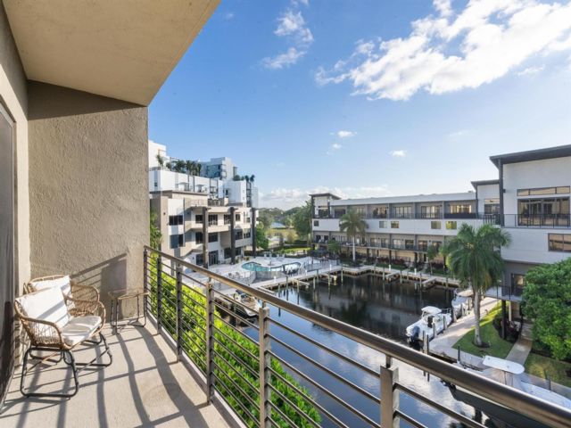  3 BR,  2.50 BTH &nbsp;Townhouse style home in Pompano Beach
