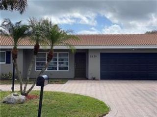 [Lighthouse Point Real Estate, listing number 3348667]