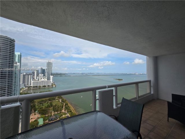  1 BR,  1.50 BTH &nbsp; style home in Miami