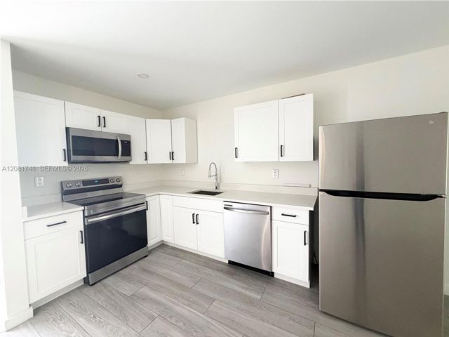  1 BR,  1.00 BTH &nbsp; style home in Carl Fisher