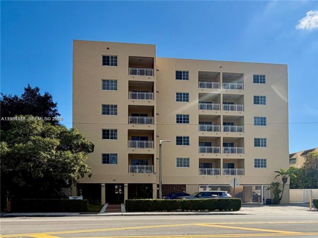  1 BR,  1.00 BTH &nbsp; style home in Miami