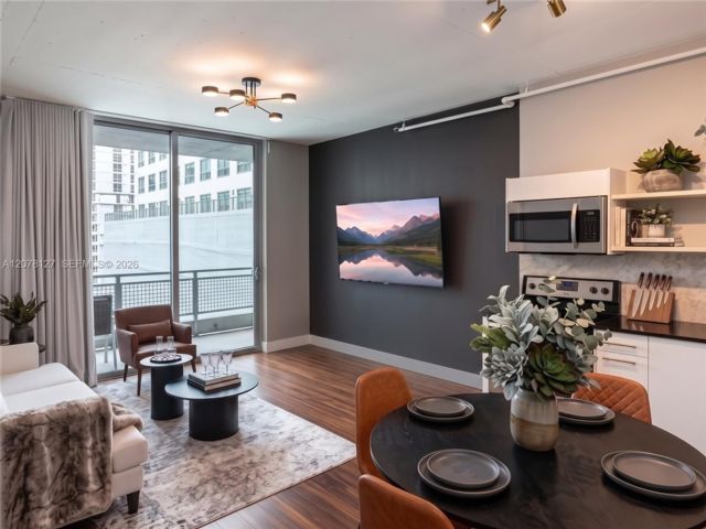  1 BR,  1.00 BTH &nbsp; style home in Miami