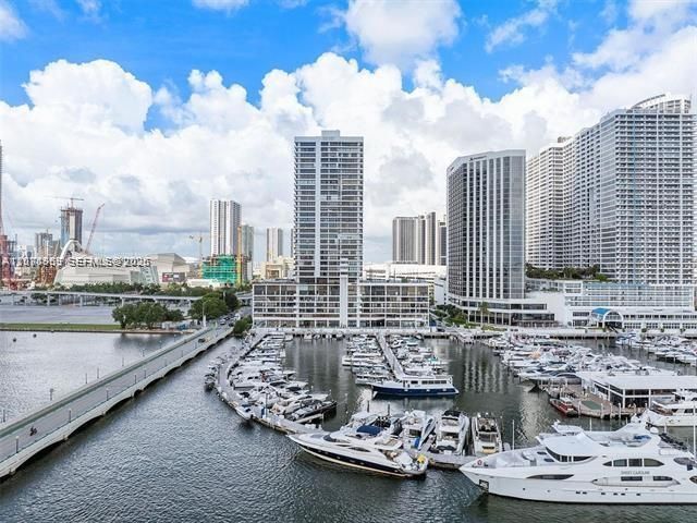  1 BR,  1.50 BTH &nbsp; style home in Miami