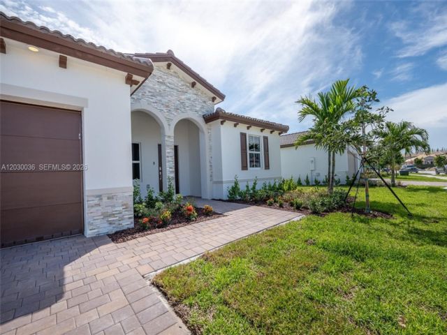 [Florida City Real Estate, listing number 3348752]