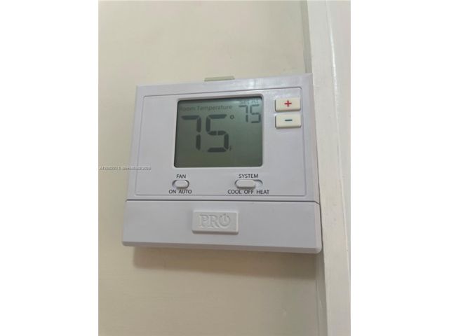 [PHOTO]