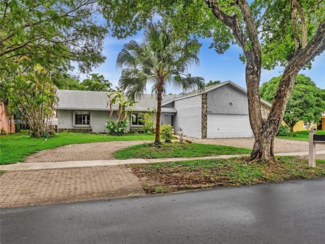 [Lauderhill Real Estate, listing number 3348818]