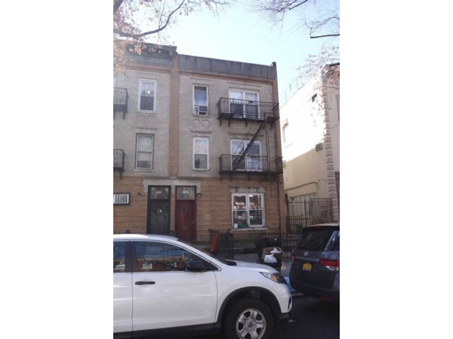 11 BR,  6.00 BTH &nbsp;Multi-family style home in Boro-park