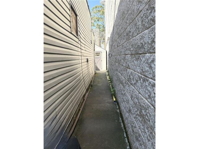 [PHOTO]