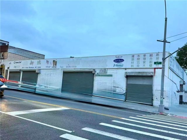 Studio,  0.00 BTH &nbsp;Warehouse style home in Sunset Park