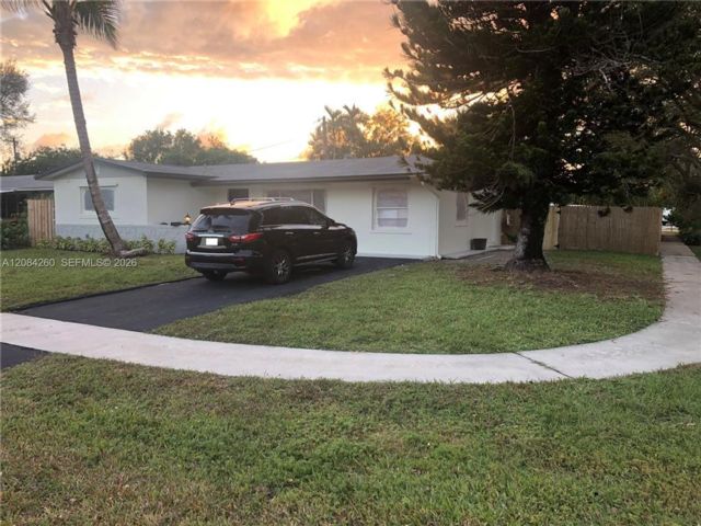 [Cooper City Real Estate, listing number 3348885]