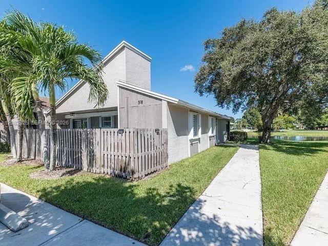 [Sunrise Real Estate, listing number 3348906]