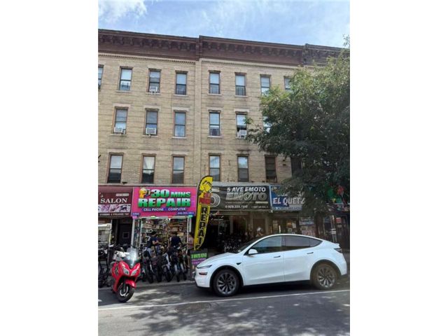 Studio,  0.00 BTH &nbsp;Mixed use style home in Sunset Park