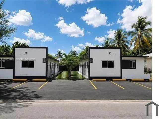  1 BR,  1.00 BTH &nbsp; style home in El Portal