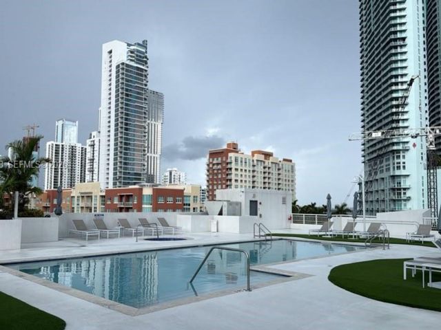  2 BR,  2.00 BTH &nbsp; style home in Miami