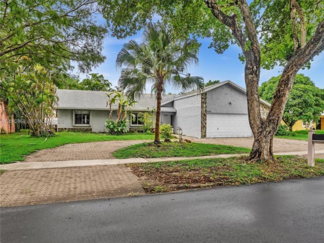 [Lauderhill Real Estate, listing number 3349080]