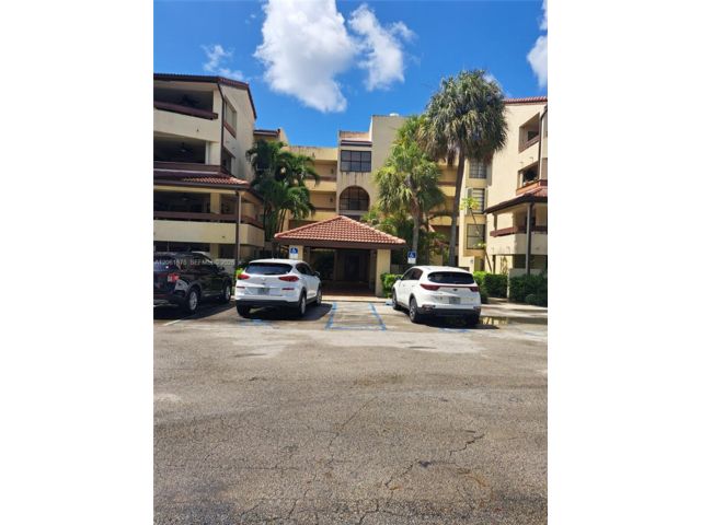 [Miami Real Estate, listing number 3349140]