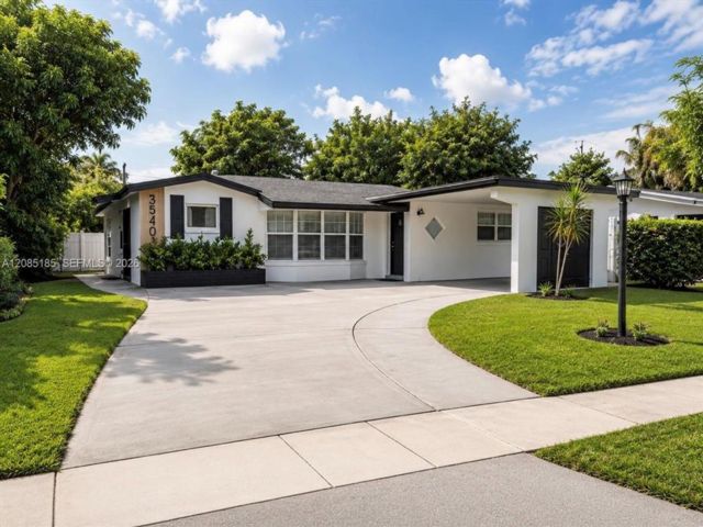 [Lauderdale Lakes Real Estate, listing number 3349175]