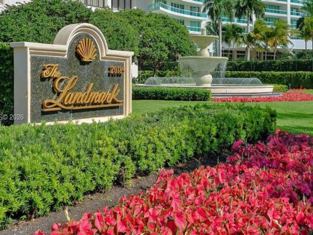  2 BR,  2.00 BTH &nbsp; style home in Aventura