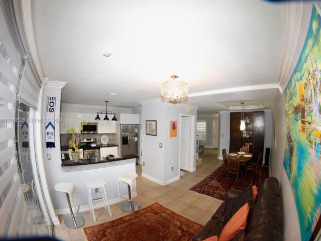  3 BR,  3.00 BTH &nbsp; style home in Miami
