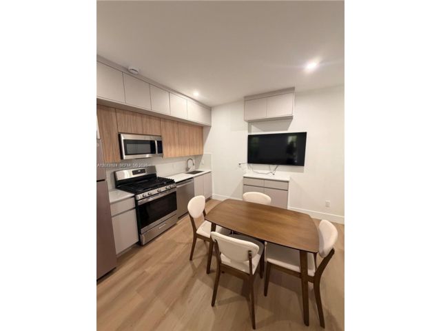  1 BR,  1.00 BTH &nbsp; style home in Carl Fisher