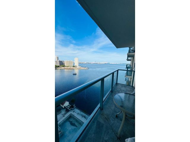  1 BR,  1.00 BTH &nbsp; style home in Miami