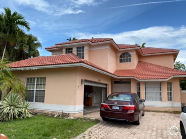  5 BR,  4.00 BTH &nbsp; style home in Miami