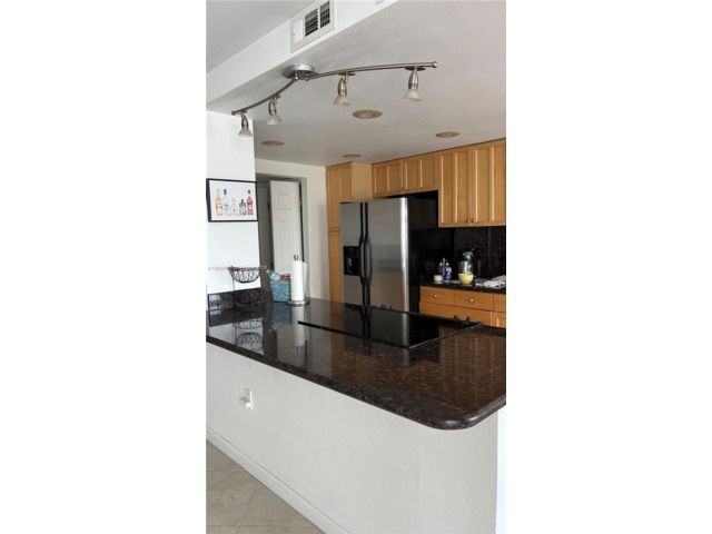 [Hollywood Real Estate, listing number 3349545]