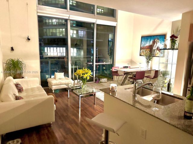  1 BR,  1.50 BTH &nbsp; style home in Miami