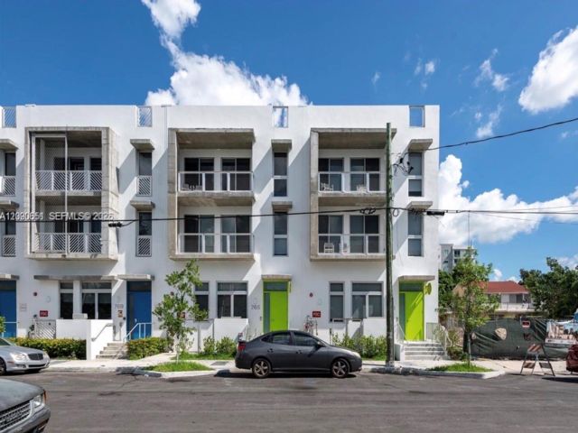 1 BR,  1.00 BTH &nbsp; style home in Miami