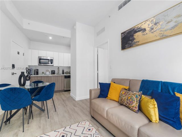  1 BR,  1.00 BTH &nbsp; style home in Miami