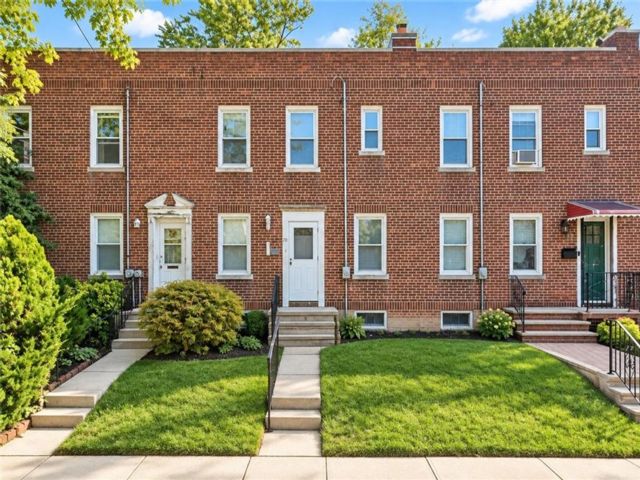  2 BR,  1.00 BTH &nbsp;Single family style home in Westerleigh