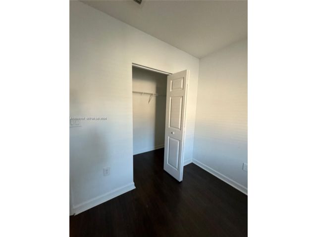 [PHOTO]