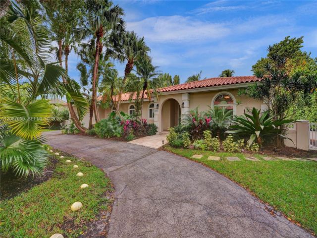  4 BR,  3.00 BTH &nbsp; style home in Coral Gables