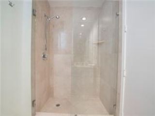 [PHOTO]