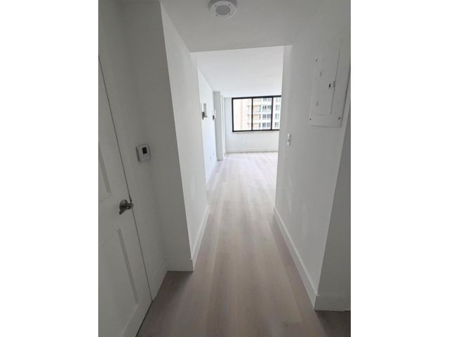[PHOTO]