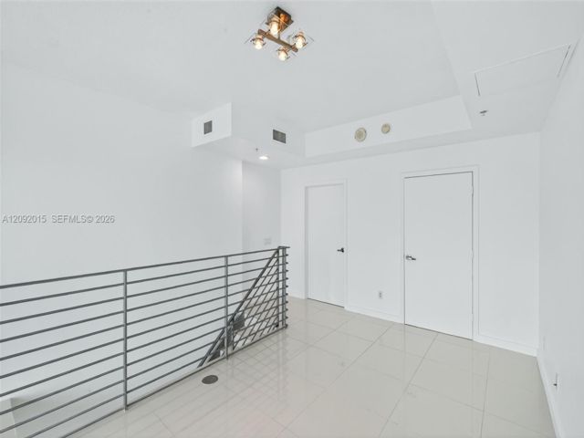 [PHOTO]