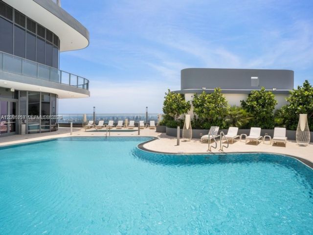 1 BR,  1.00 BTH &nbsp; style home in Miami