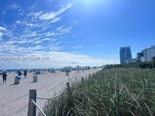 [PHOTO]