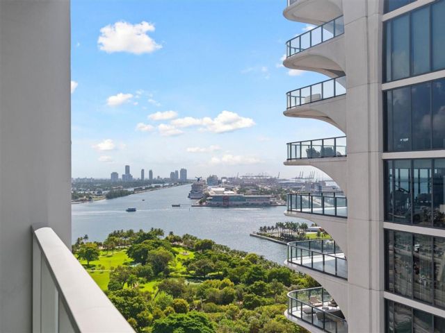  1 BR,  1.50 BTH &nbsp; style home in Miami