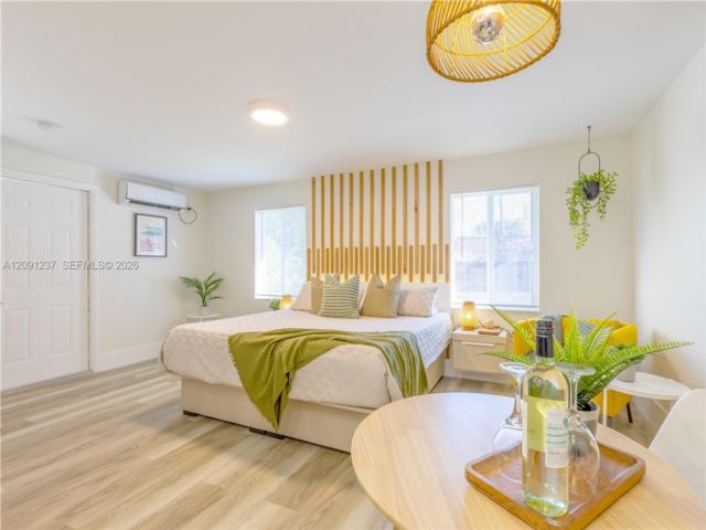  1 BR,  1.00 BTH &nbsp; style home in Miami