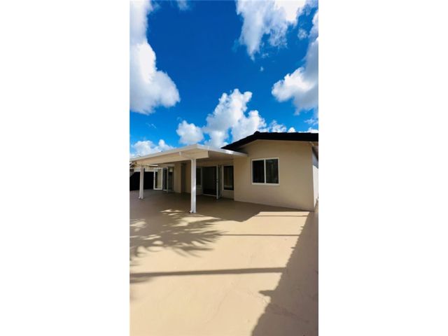  4 BR,  2.00 BTH &nbsp; style home in Miami