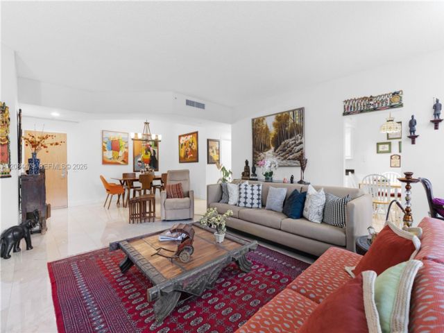  1 BR,  1.50 BTH &nbsp; style home in Aventura