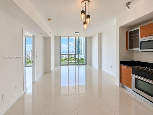  1 BR,  1.50 BTH &nbsp; style home in Miami