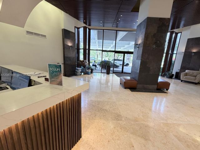  3 BR,  2.00 BTH &nbsp; style home in Aventura