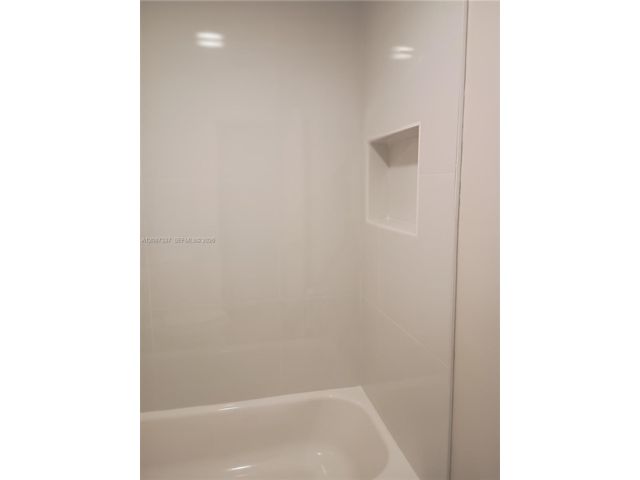 [PHOTO]