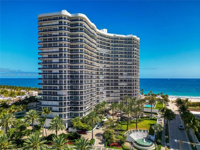  3 BR,  3.50 BTH &nbsp; style home in Bal Harbour