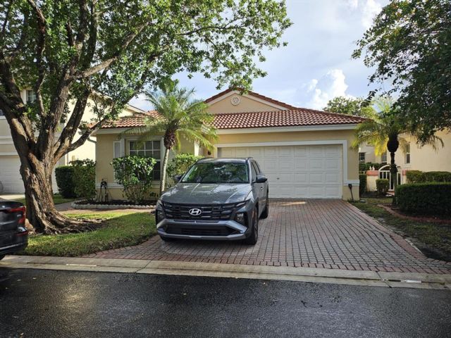  3 BR,  2.00 BTH &nbsp; style home in Coral Springs