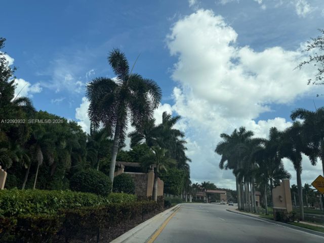 [Pembroke Pines Real Estate, listing number 3350195]