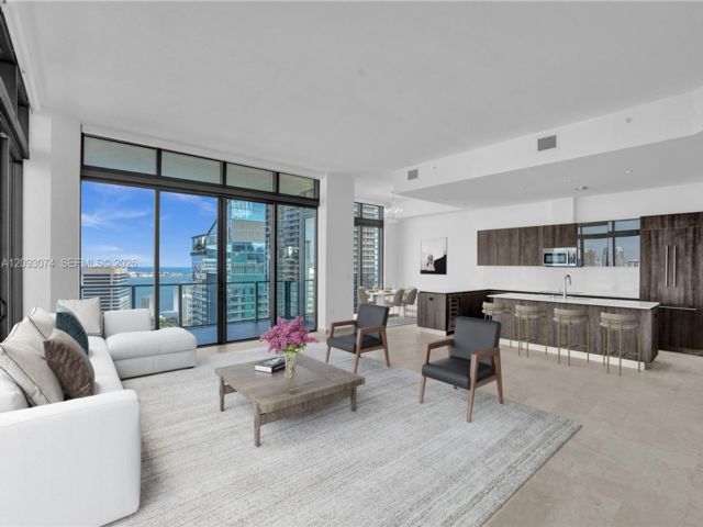 [Miami Real Estate, listing number 3350202]