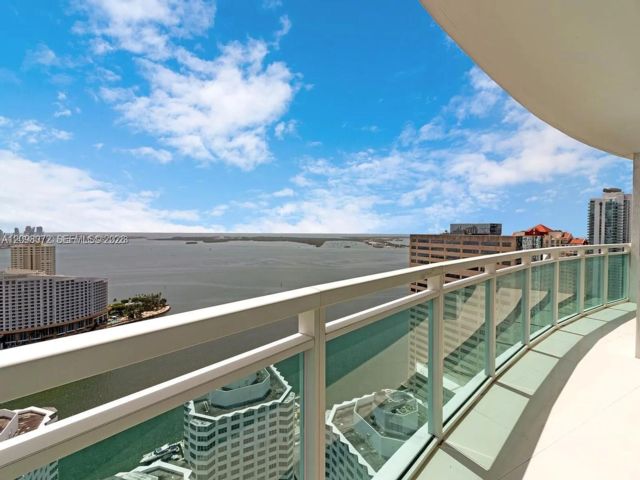 [Miami Real Estate, listing number 3350205]